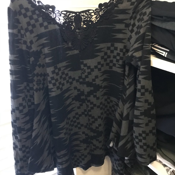 Shirt - Picture 2 of 3